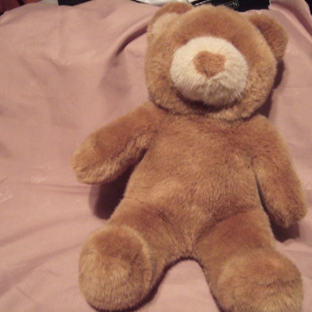 VINTAGE GIGGLES BUILD A BEAR
